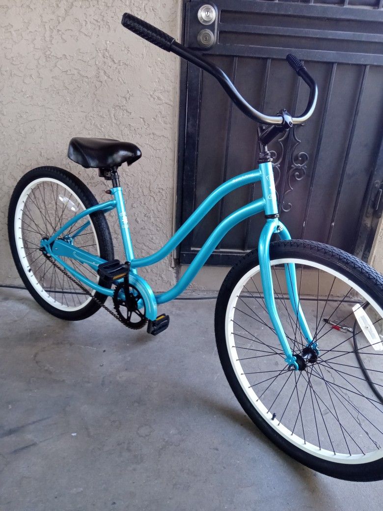 Bike PHAT CYCLES TIRES SIZE 26 READY FOR RIDE