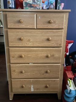 5 Drawer Dresser