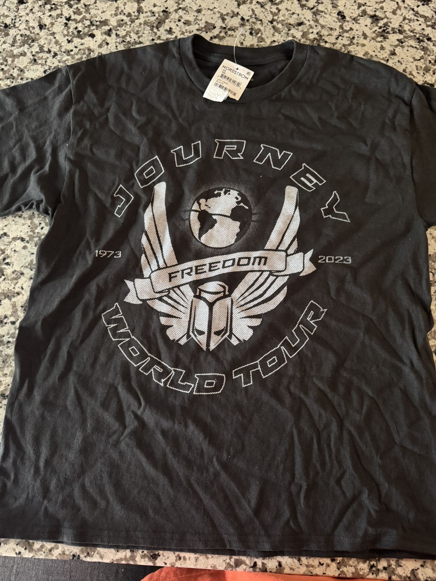 Journey world tour men’s t shirt size xs