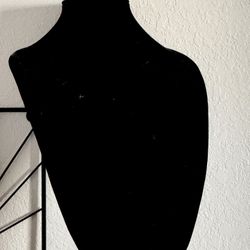 12”  Necklace Stand / Black  Yarbrough / Album Area Moving Cash Firm Price Set $15. 