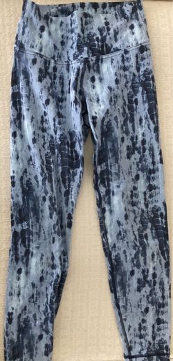 Size S Women’s Old Navy Go Dry Leggings