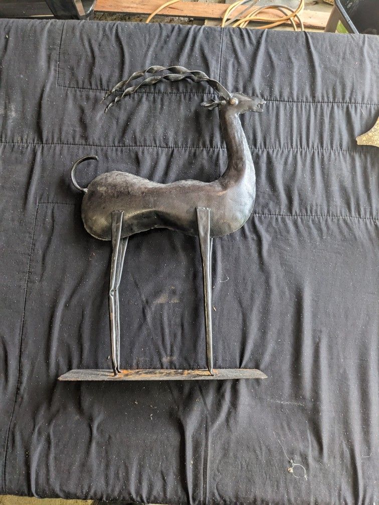Antilope Metal Sculpture