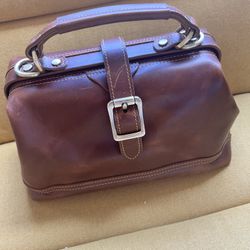 Doctor bag for women