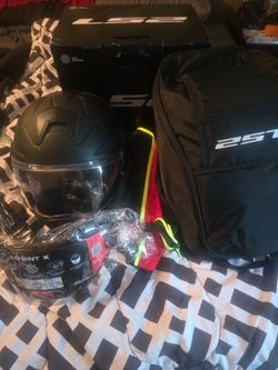 LS2 Advant X motorcycle helmet