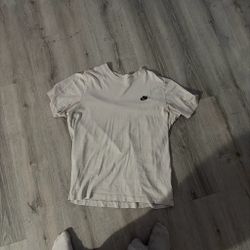 Nike White T-Shirt