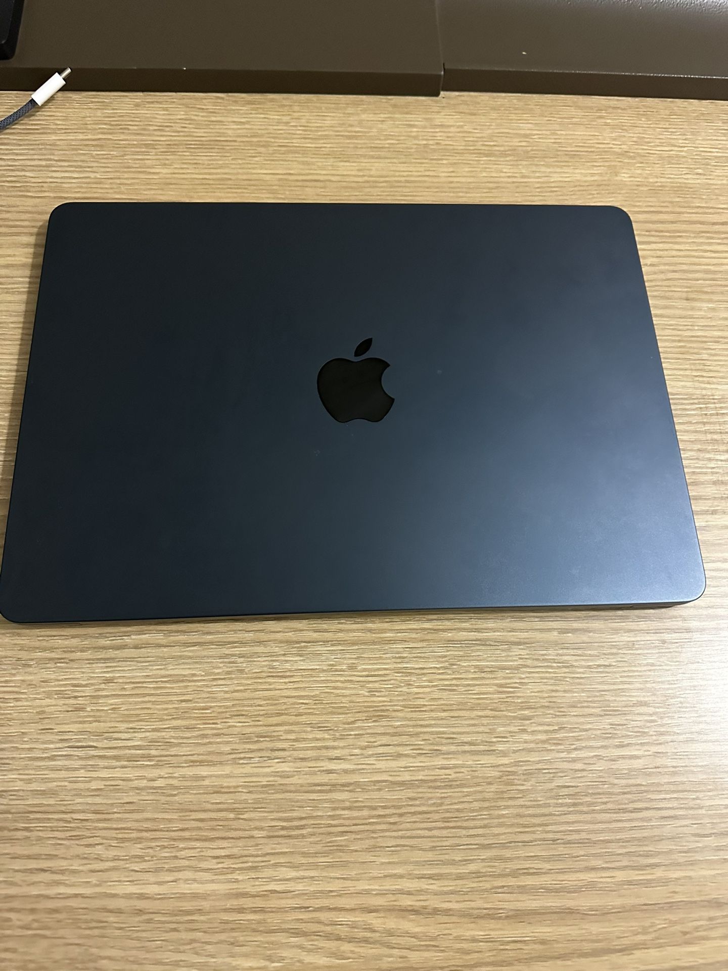 2024 Macbook Air M3 $700 OBO