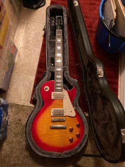 2011 Epiphone Les Paul Standard Cherryburst w/OHSC