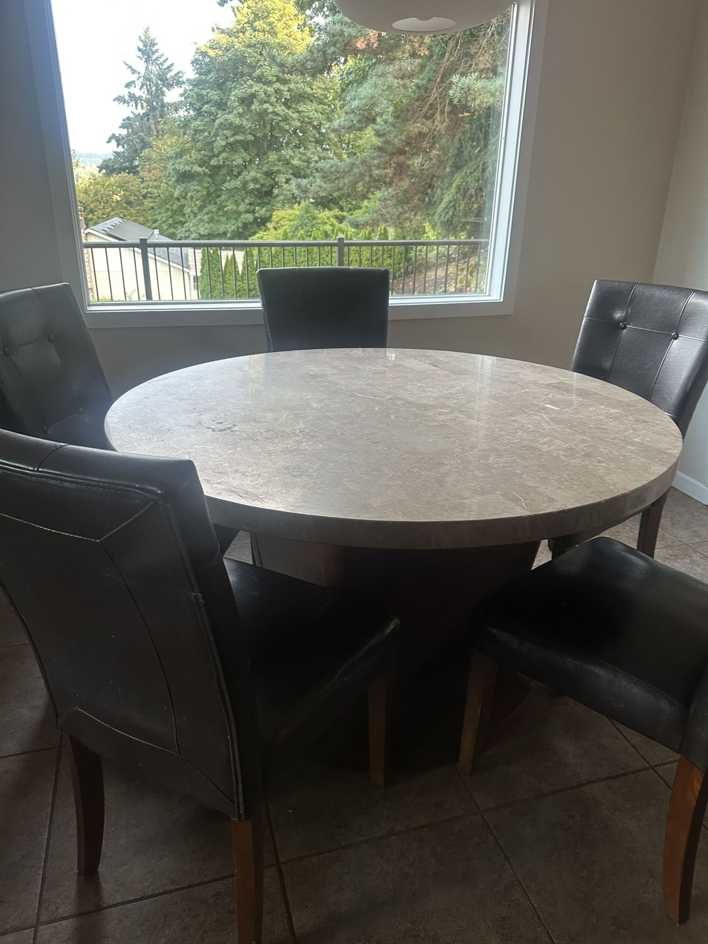 Marble Round Table With 5 Chairs