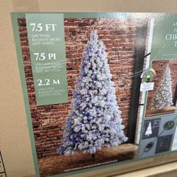 Christmas tree artificial 7.5 ft pre lit LED holiday home decor sale Costco Liquidation āļø