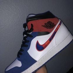 Jordan 1 Mid SE