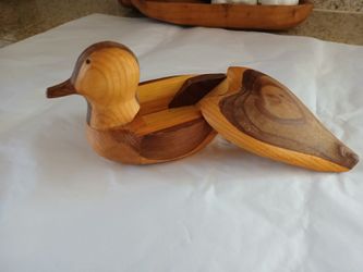 Hand Carved Folk Art Wood Duck Bird Trinket Box Hinged Lid Handmade