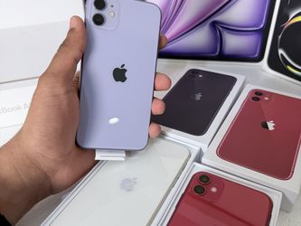iPhone 11 64GB Unlocked Mint Condition