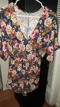 shorts, jumper used 1 time only