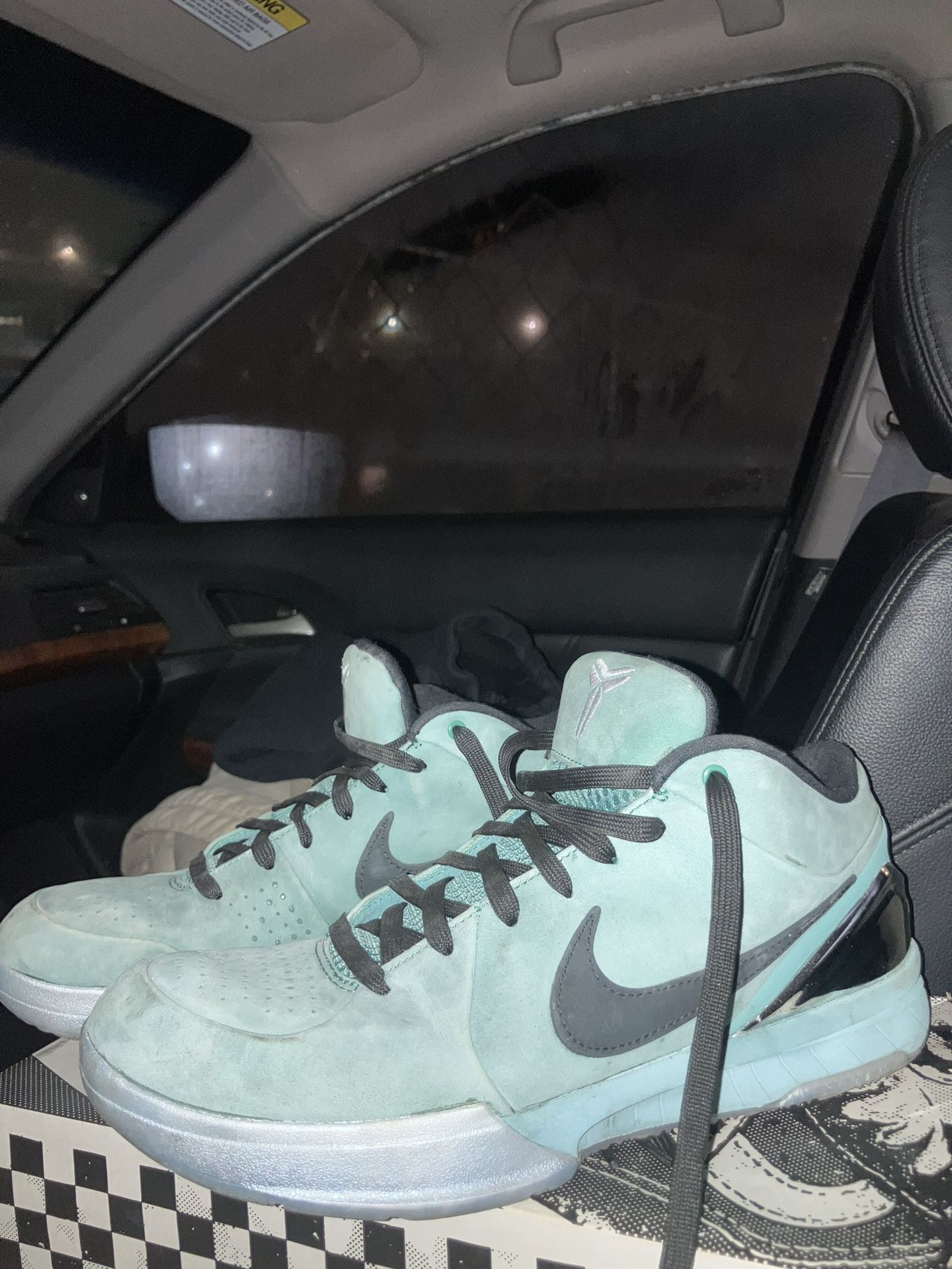 Kobe 4 Girl Dad Edition