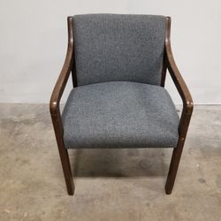 Chair $20 (Good Condition)