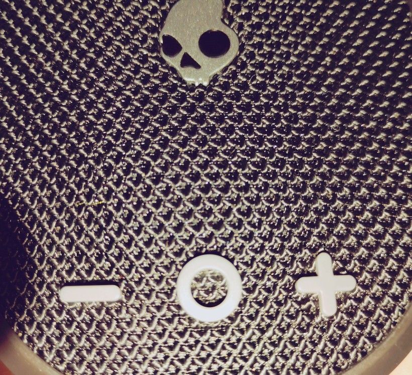 Skull Candy Bluetooth Speaker 