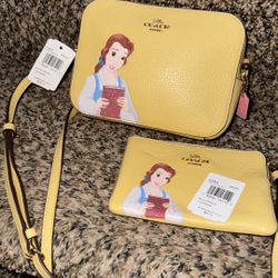 Belle COACH BAG AND WRISTLET 