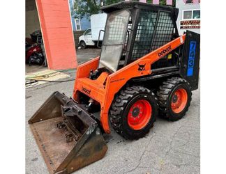 1987 Bobcat 743