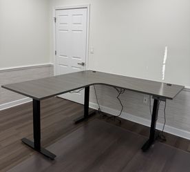 Electric Adjustable Height L-Desk