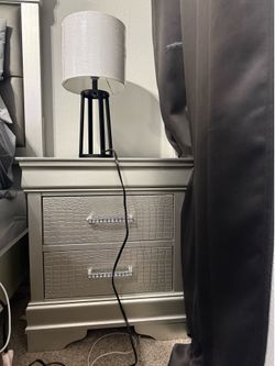 Bed frame + night stand + lamp