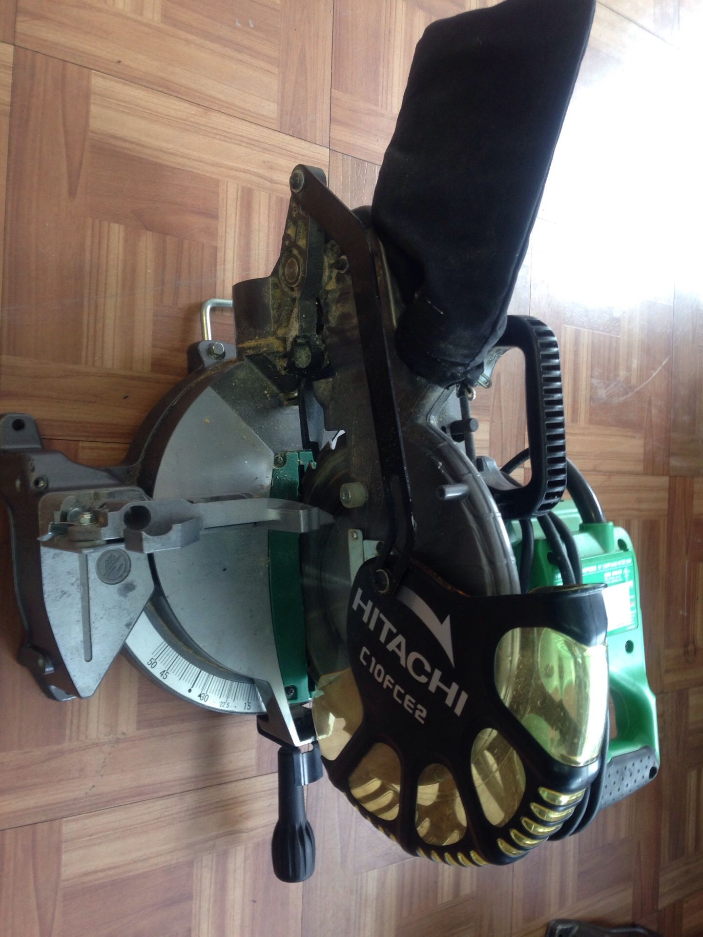 Hitachi 10" compound miter saw.