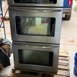 Double stacked oven