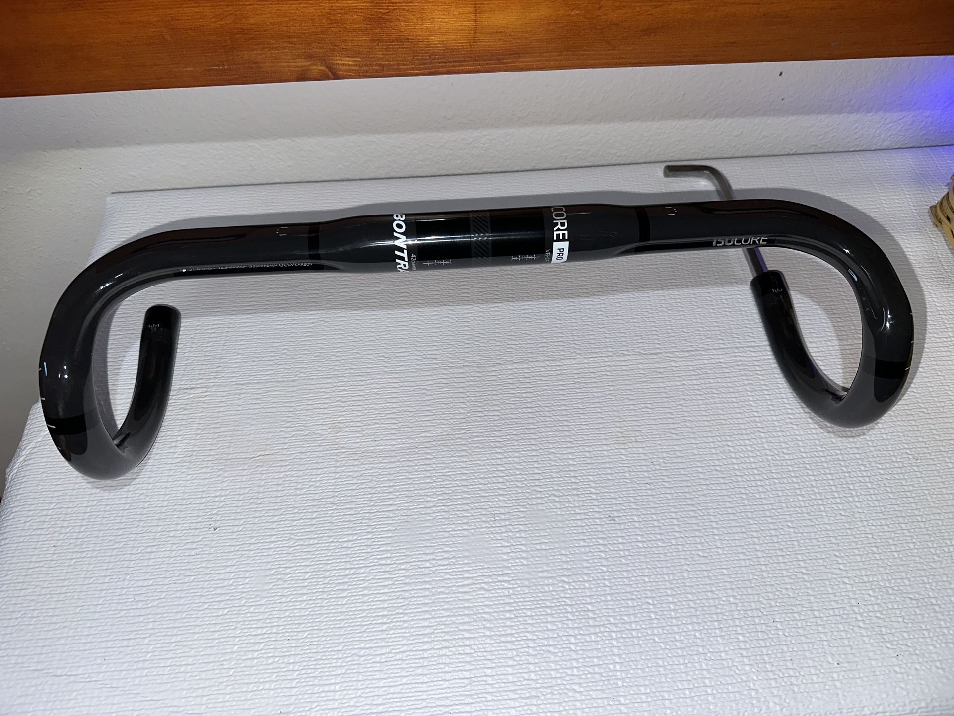 Road Bike HandleBars Bontrager OCLV CARBON CORE PRO 42cm 31.8MMDIA. 123MMDROP 93MMREACH