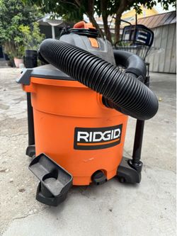 Ridgid 12 gallon shop vac