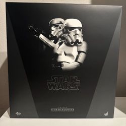 Hot Toys Stormtroopers