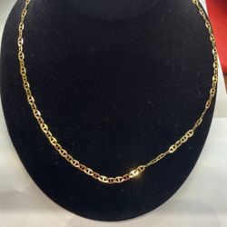 Gucci Link Necklace 