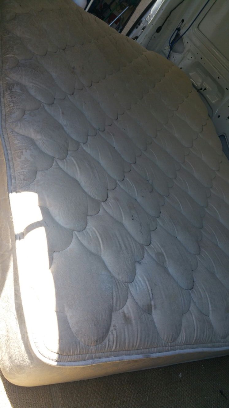 FREE Queen Pillow Top Matress Free
