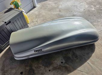 Car roof carrier / Thule Evolution Cargo Box