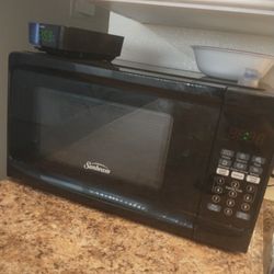 Sunbeam Microwave $35