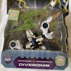 Transformers Energon Divebomb.