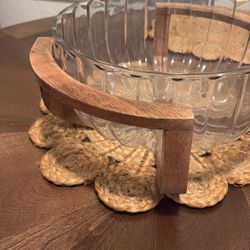 Elegant High Quality Glass Bowl 