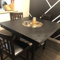 Dinning Table & Chairs