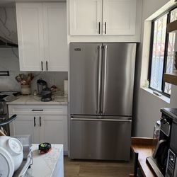 Viking  refrigerator