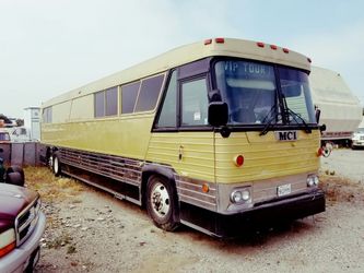 Mci bus