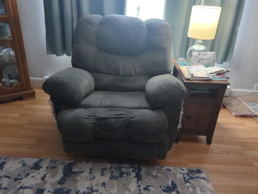 Recliner