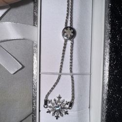Diamond Snowflake Bracelet 