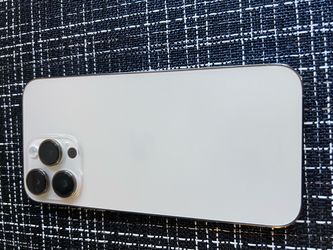 iPhone  14 ￼Pro Max