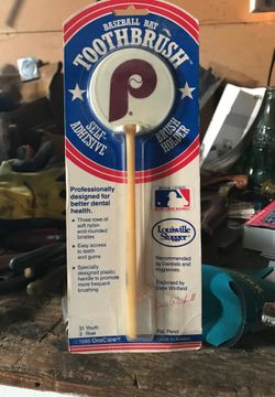 1986 tooth brush