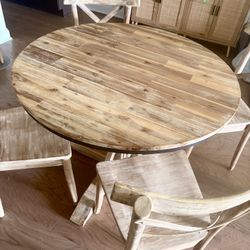 Rustic Farmhouse Wood Table & 4 Chairs