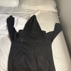 Essential Hoodie In Black