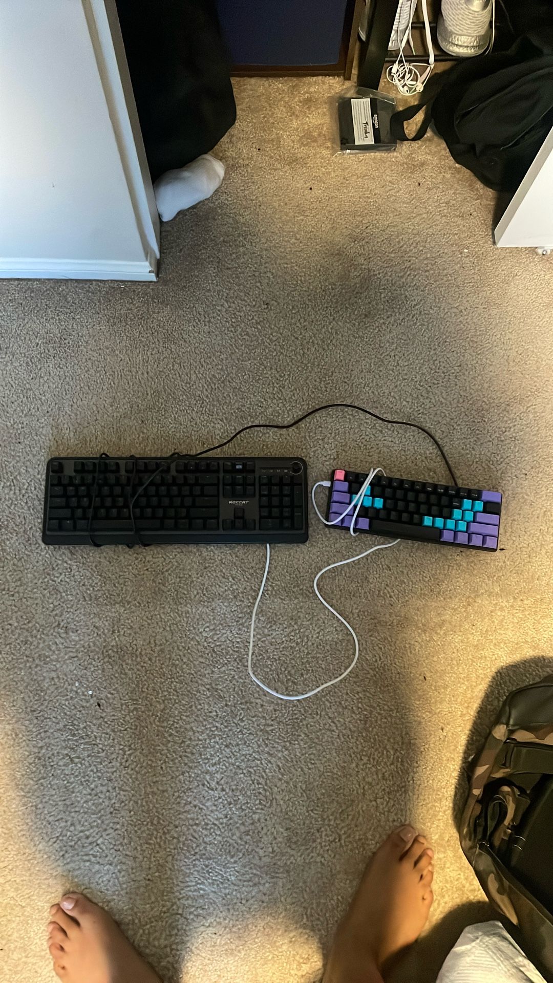 Two Keyboards for sale (Dm for sound test)