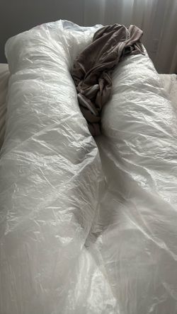 Pregnancy Pillow