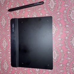 Digital Illustration Tablet And Pen