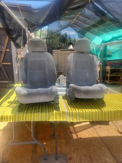 2004 Kia Santa Fe Front Seats ($100) Or Best Offer.