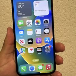 NEW IPHONE 11 PRO MAX 