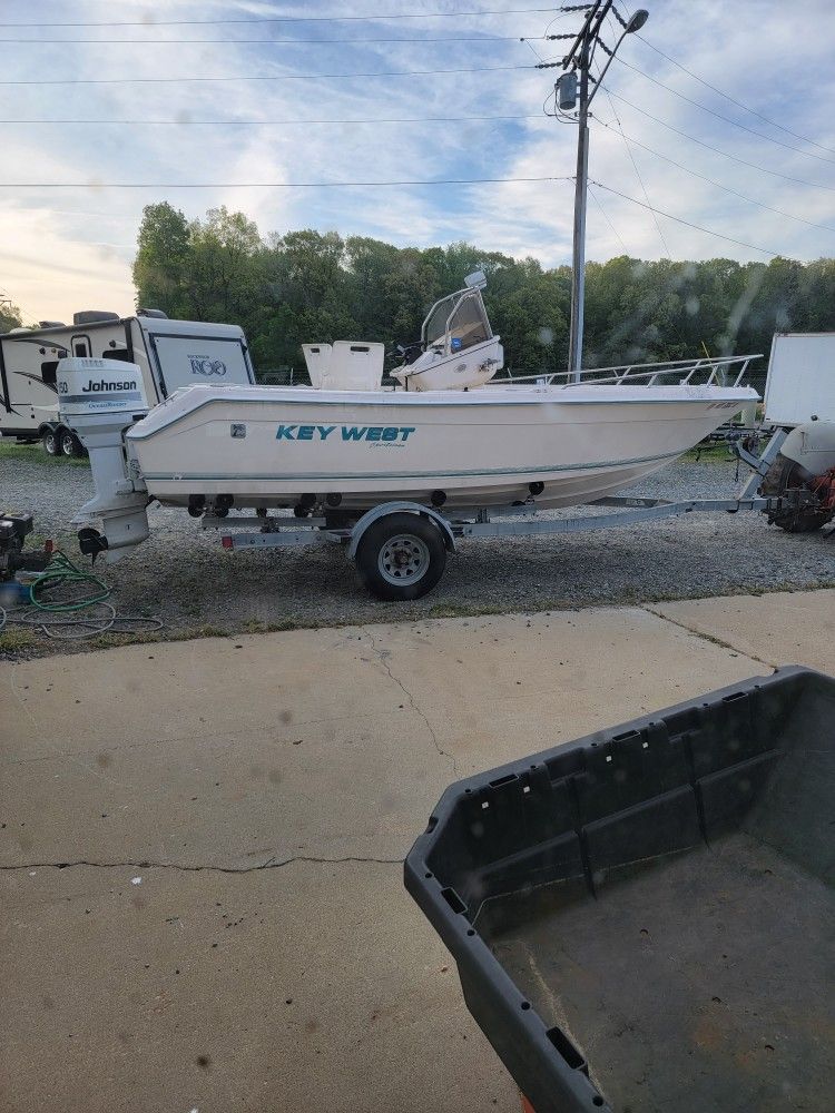 2001 20, Keywest  150hp